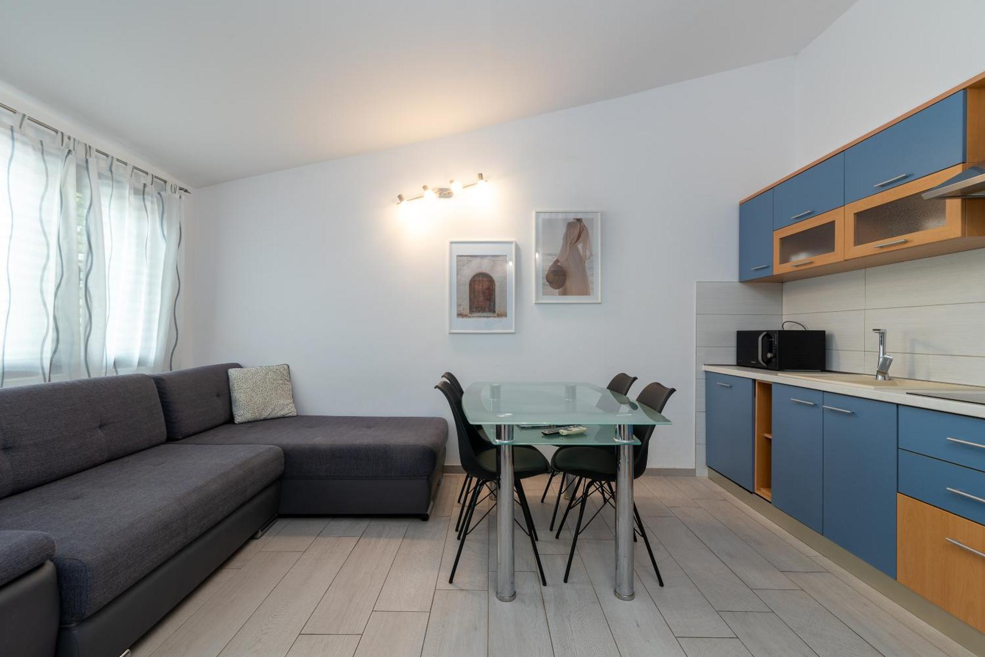 Maca Apartments & Suites Трогир Экстерьер фото